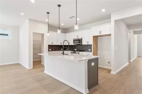 3565 Arrow Root Cir, Loganville, GA 30052