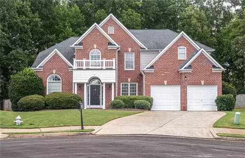 902 Daylight Cir, Lawrenceville, GA 30045