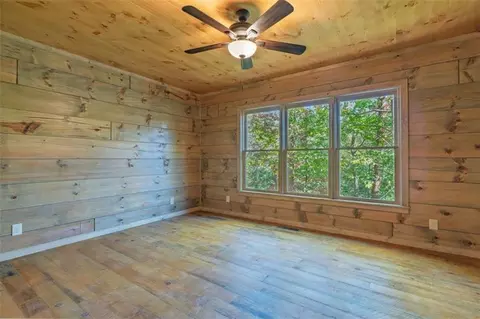 Bedroom - 85 Moreland Trl, Cherry Log, GA 30522 photo 3 of 5