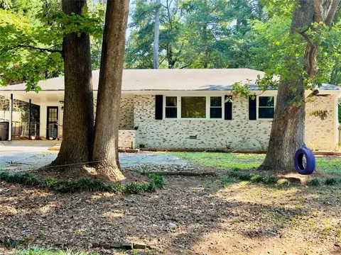1445 Varner Rd, Marietta, GA 30062