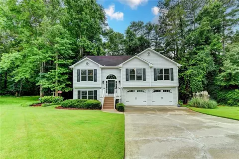 2309 La Maison Ct, Lawrenceville, GA 30043