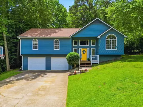 3397 Creekside Plantation Dr, Douglasville, GA 30135