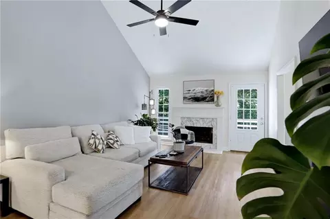 925 Garner Spring Ln, Buford, GA 30518 photo 9