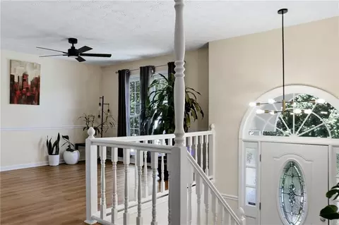 925 Garner Spring Ln, Buford, GA 30518 photo 7