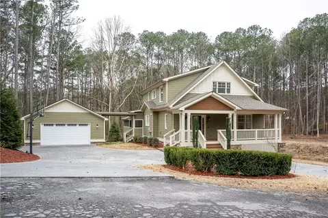 151 Cherokee Point Dr, Canton, GA 30114