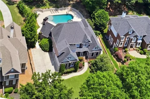 2373 Bronze Oak Ln, Braselton, GA 30517