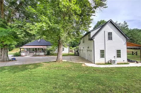 182 Henry Mack Hill Rd, Rydal, GA 30171