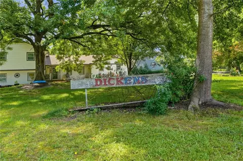 5894 Homestead Ln, Norcross, GA 30093