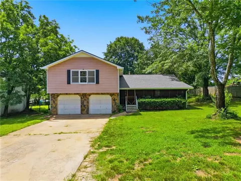 5894 Homestead Ln, Norcross, GA 30093