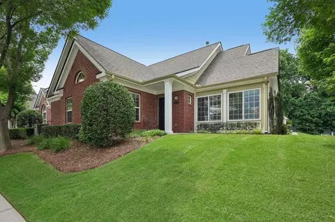 2102 Sweet Apple Cir, Alpharetta, GA 30004