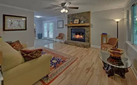 Living - 1195 Bethany Rd, Jasper, GA 30143 photo 3 of 7