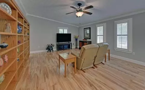 Living - 1195 Bethany Rd, Jasper, GA 30143 photo 4 of 7