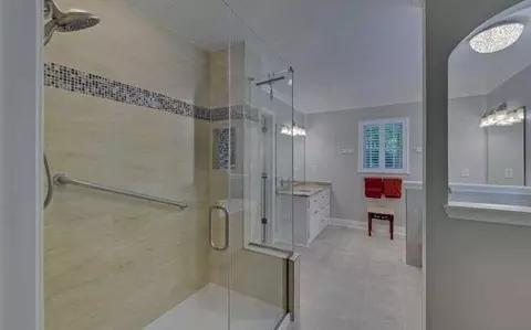 Bath - 1195 Bethany Rd, Jasper, GA 30143 photo 3 of 10