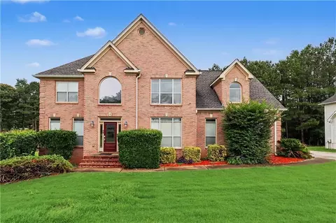 188 Fairoaks Cir, Stockbridge, GA 30281
