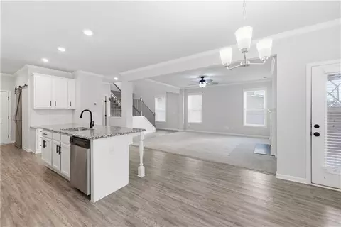 3244 Hawthorne Path, Braselton, GA 30517 photo 6