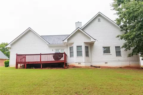 Exterior - 30 Stephanie Ln, Covington, GA 30016 photo 7 of 8