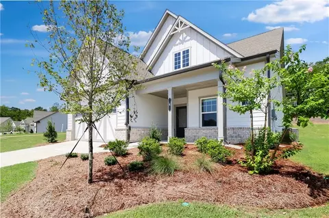 4 Unicoi Trl, Sharpsburg, GA 30277