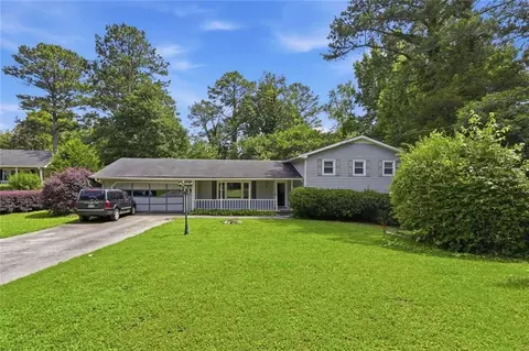 4118 Rocky Ledge Way, Snellville, GA 30039