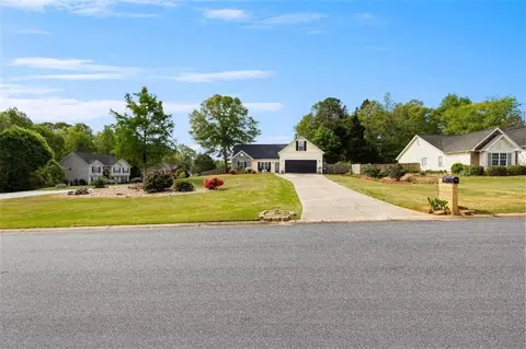 Exterior - 15 Freeman Ct, Covington, GA 30016 photo 5 of 15