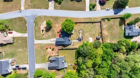 View/Area - 15 Freeman Ct, Covington, GA 30016 photo 2 of 7