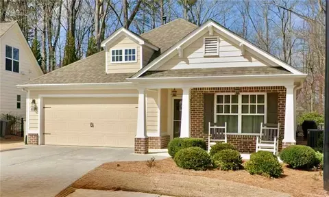 153 Grace Cir, Acworth, GA 30102