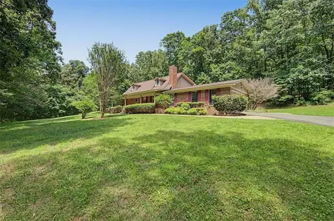 403 S Sequoyah Cir NE, Calhoun, GA 30701
