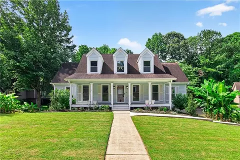 1327 Velvet Creek Way SW, Marietta, GA 30008