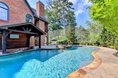 Exterior - 8130 Formby Ct, Duluth, GA 30097 photo 24 of 37