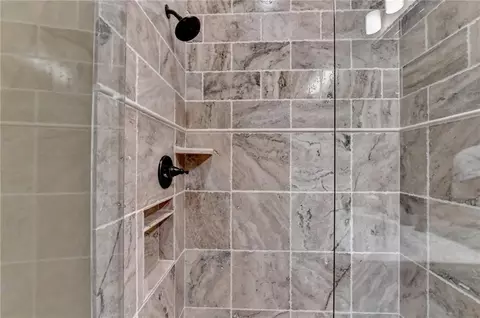 Bath - 8130 Formby Ct, Duluth, GA 30097 photo 17 of 19