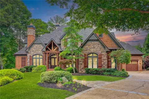 Exterior - 8130 Formby Ct, Duluth, GA 30097 photo 2 of 37