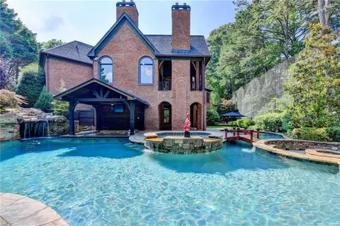 8130 Formby Ct, Duluth, GA 30097
