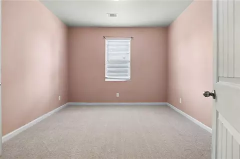 Bedroom - 1886 Osprey Dr, Hampton, GA 30228 photo 7 of 9