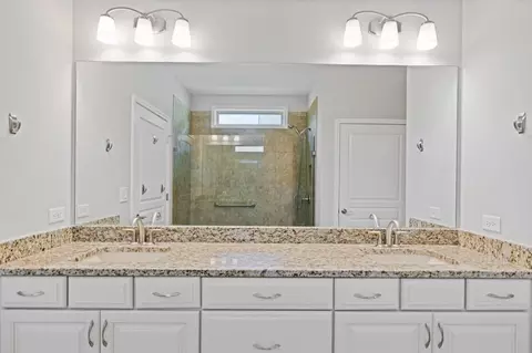 Bath - 400 Laurel Spring Ct, Canton, GA 30114 photo 1 of 3