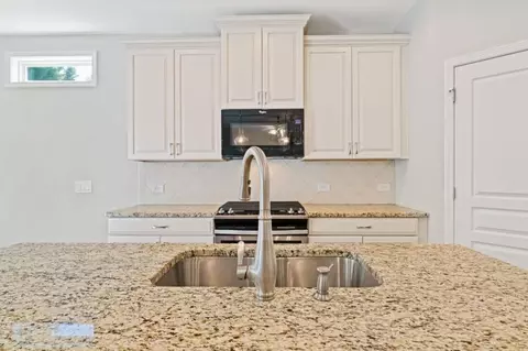 Kitchen - 400 Laurel Spring Ct, Canton, GA 30114 photo 5 of 5