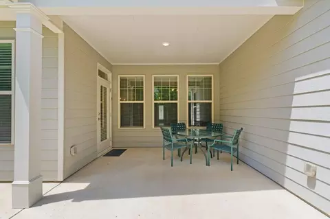 Exterior - 400 Laurel Spring Ct, Canton, GA 30114 photo 2 of 8
