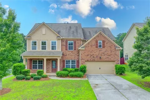 4228 Woods Creek Ln, Suwanee, GA 30024