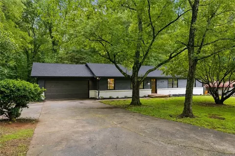 4579 Tudor Castle Dr, Decatur, GA 30035