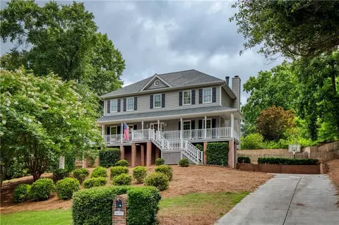 4697 Woodstone Ln, Peachtree Corners, GA 30096