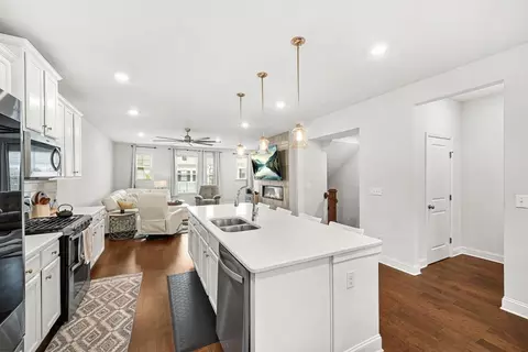 Entry Way - 3435 Pickens St, Duluth, GA 30096 photo 3 of 5