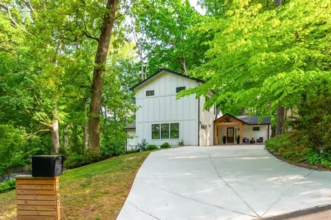 1461 Lively Ridge Rd NE, Atlanta, GA 30329
