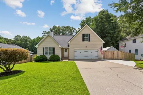 102 Legend Creek Dr, Canton, GA 30114