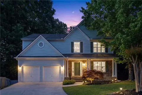 3385 Northcliff Dr, Suwanee, GA 30024