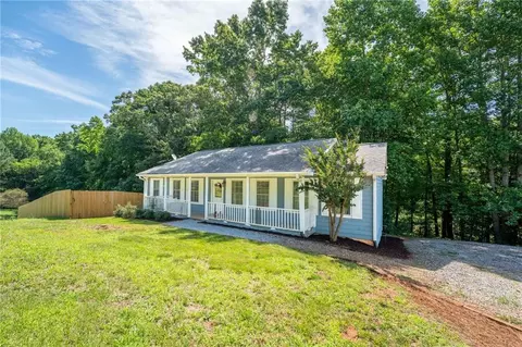 950 Duck Thurmond Rd, Dawsonville, GA 30534