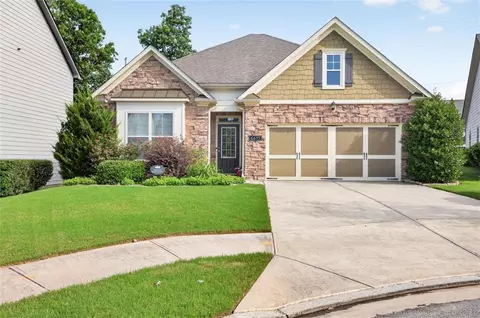 6655 Rivergreen Rd, Flowery Branch, GA 30542