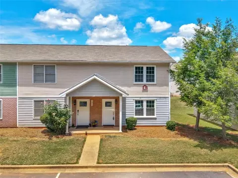 138 Hudson Bridge Ct, Stockbridge, GA 30281