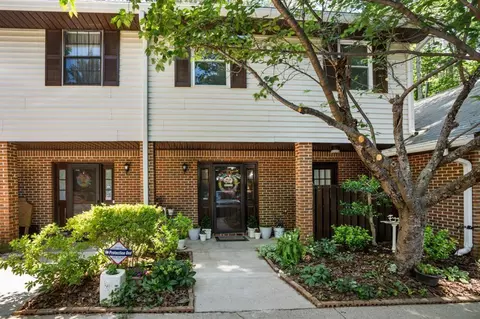6176 Wintergreen Rd, Norcross, GA 30093