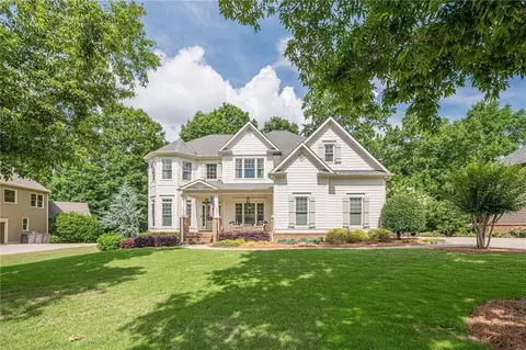 995 Sienna Dr, Cumming, GA 30040