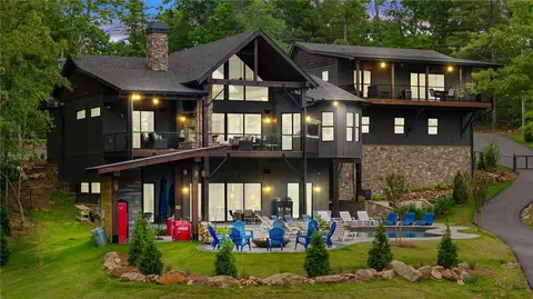66 Rome, Blue Ridge, GA 30513