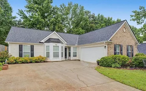 221 Mount Laurel Dr, Dallas, GA 30132