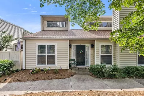 701 Serramonte Dr, Marietta, GA 30068